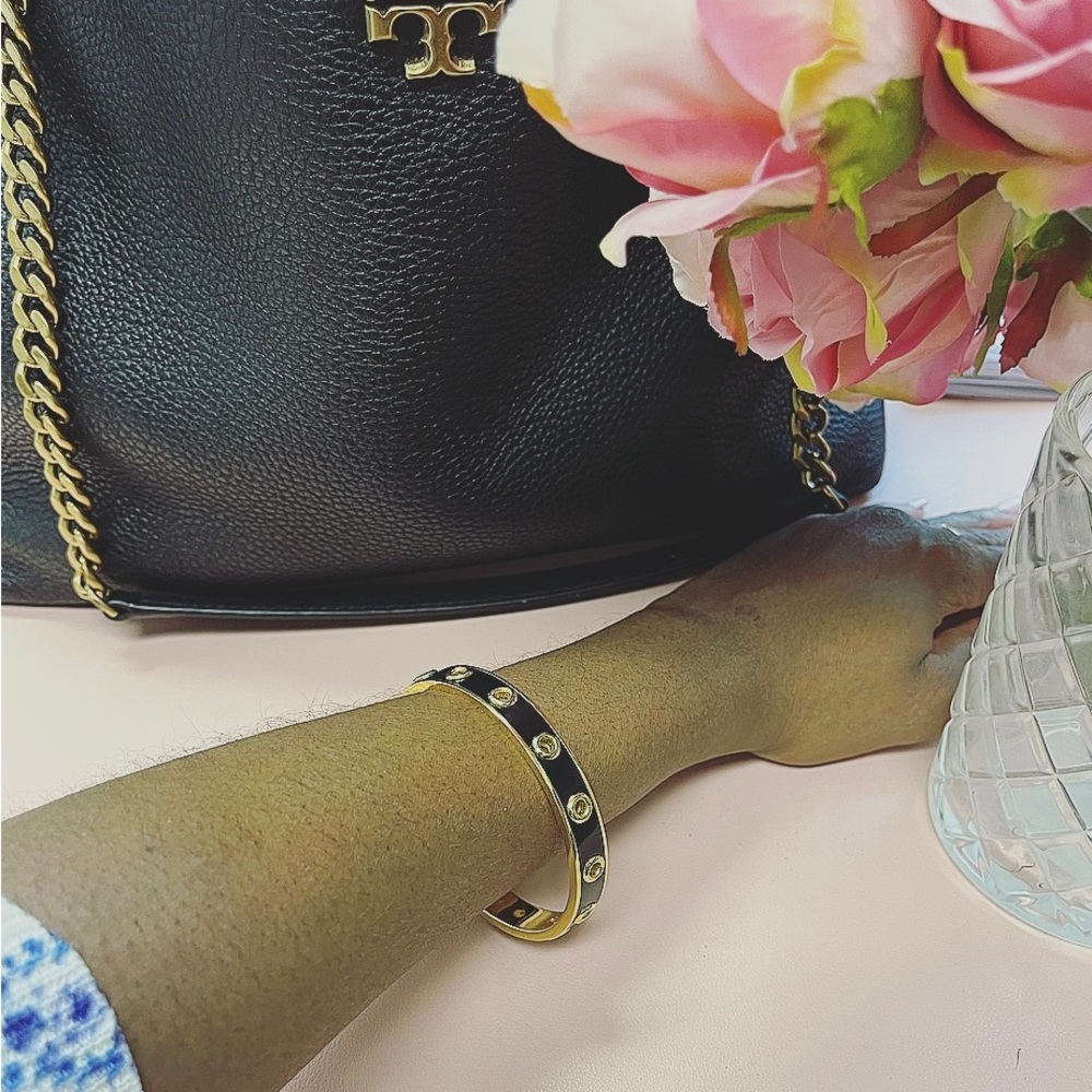 Coach Bangle Bracelet 🖤💛
